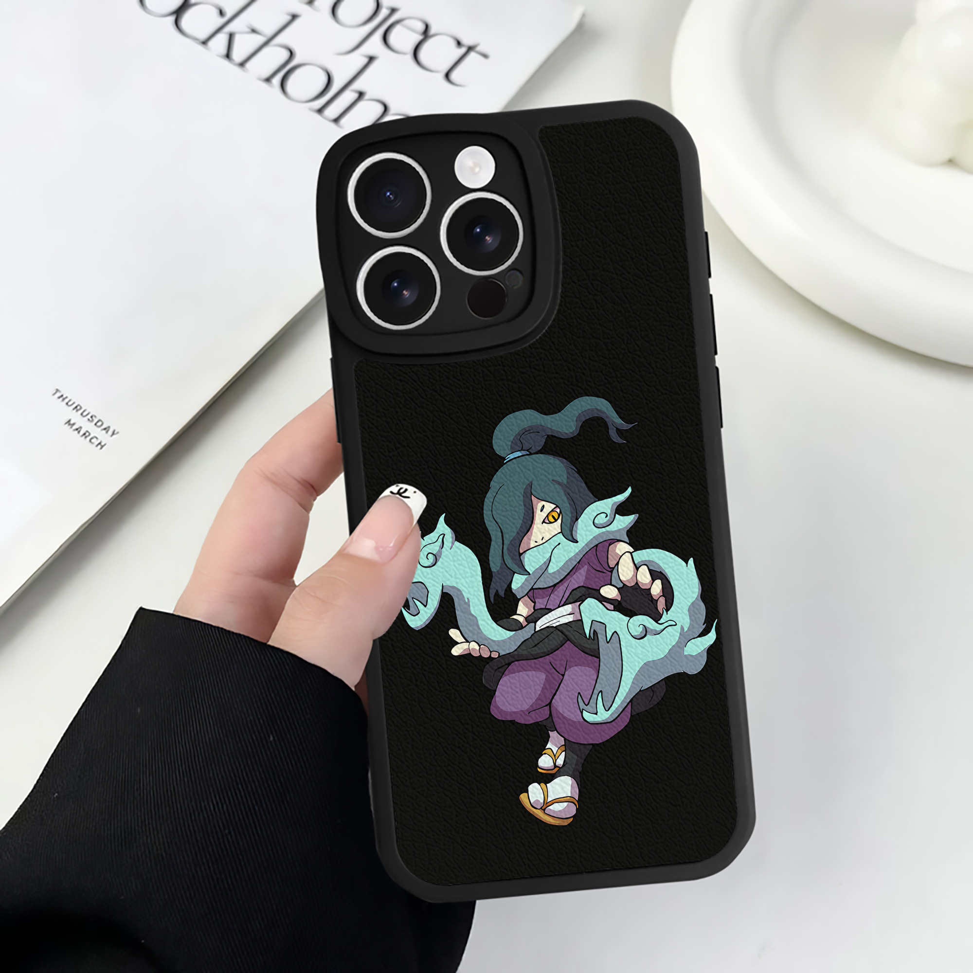 （画像用） 妖怪ウォッチ Yo-kai Watch 【iPhone 16シリーズ対応】シリコンスマホケース（レザー調） 材質：シリコン